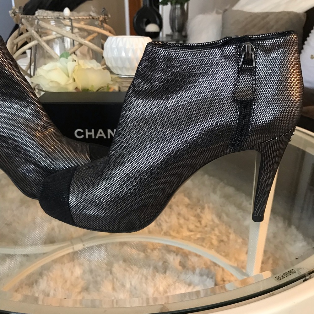 CHANEL booties Aw07